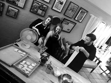 23380253_10155842309773134_3030027695892390974_n (1).jpg